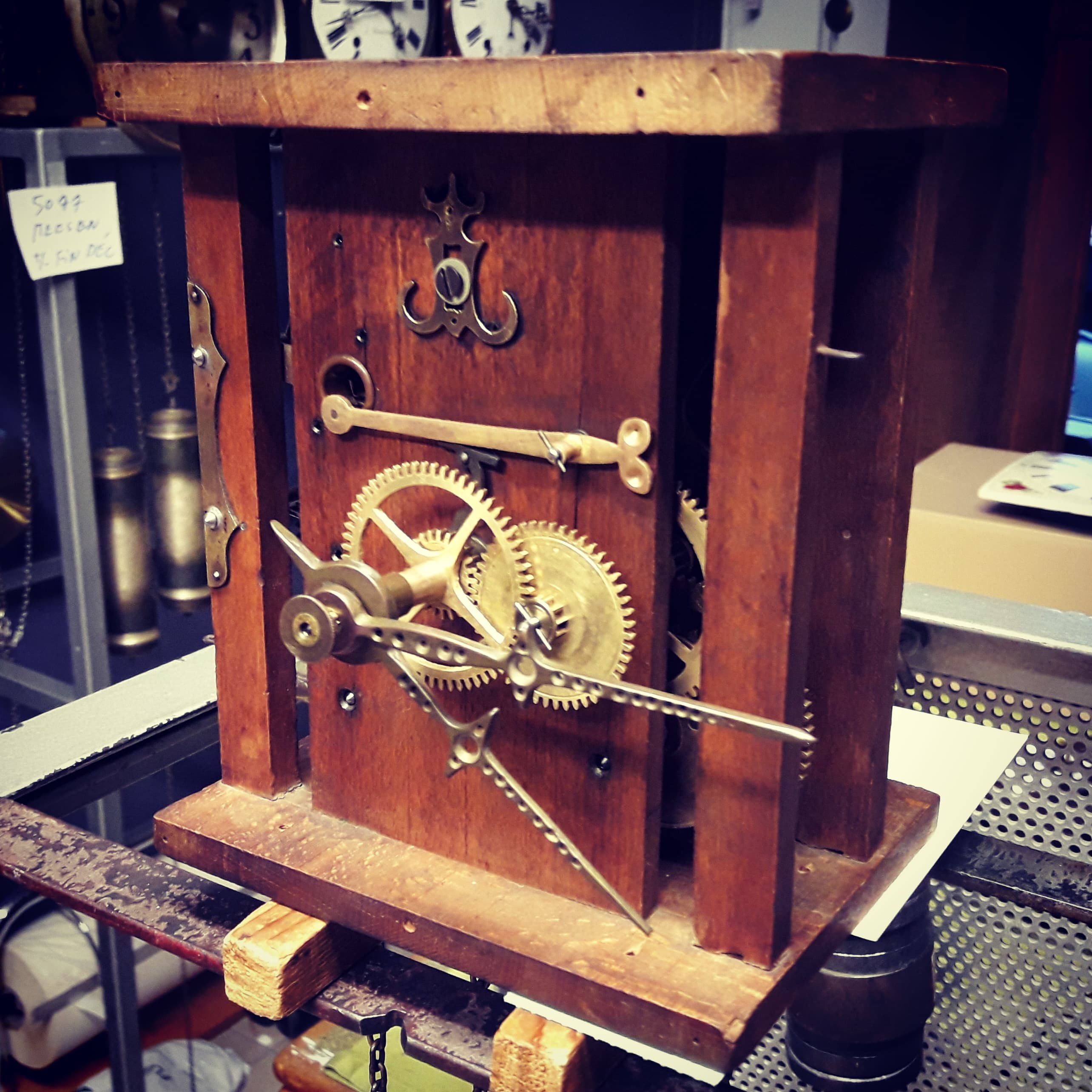 photo réparation de pendule